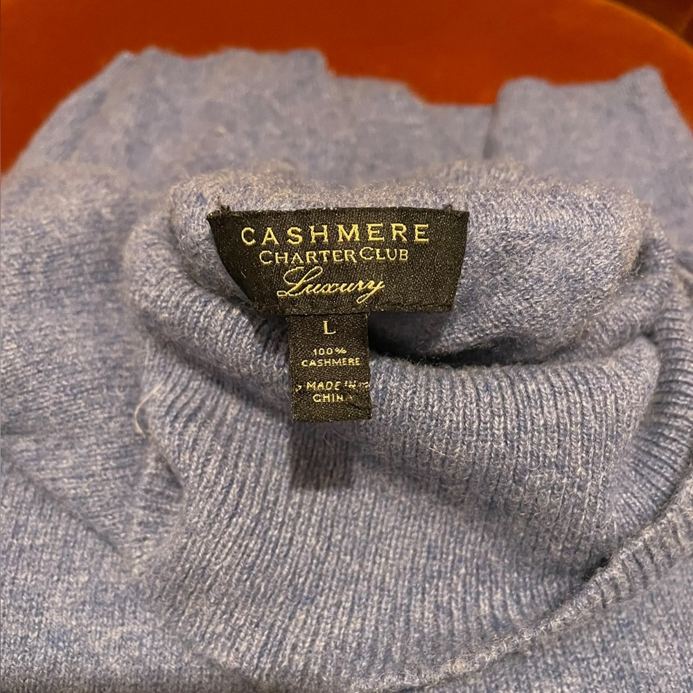 Vintage Blue Charter Club Cashmere Sweater - Picture 3 of 4